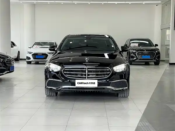 Mercedes-Benz E-Class 2023