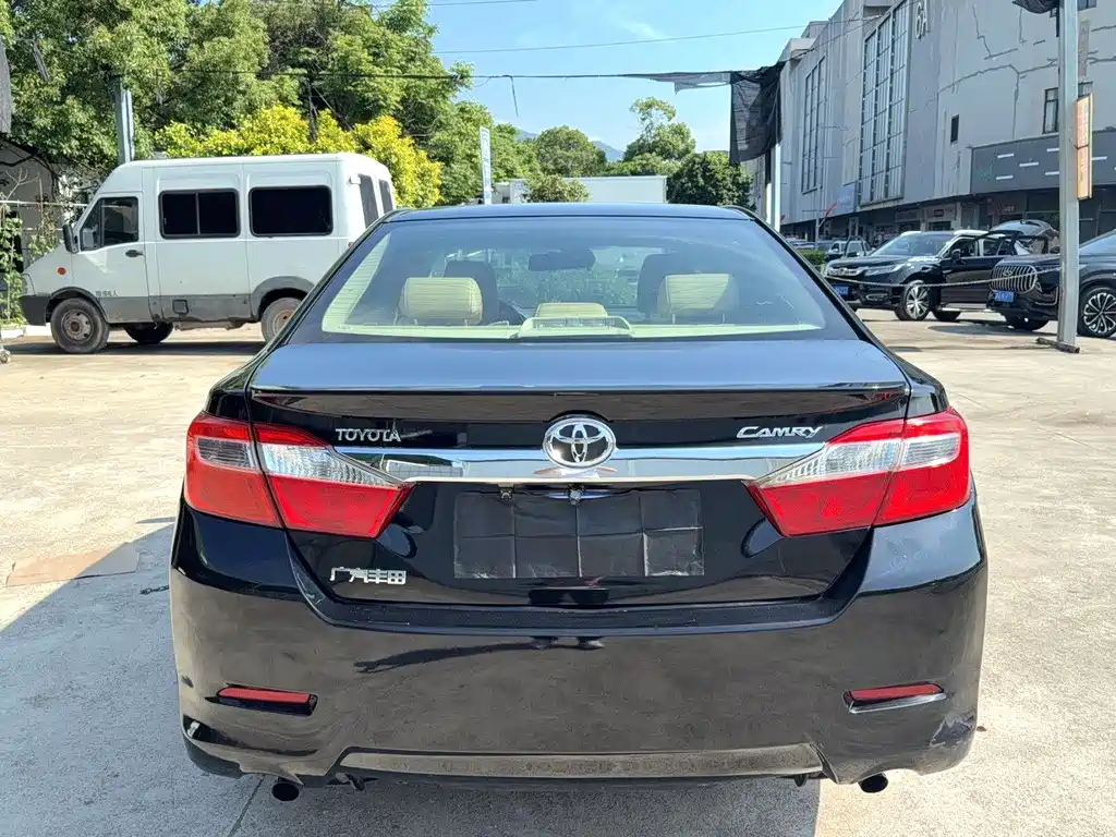 Toyota Camry 2012