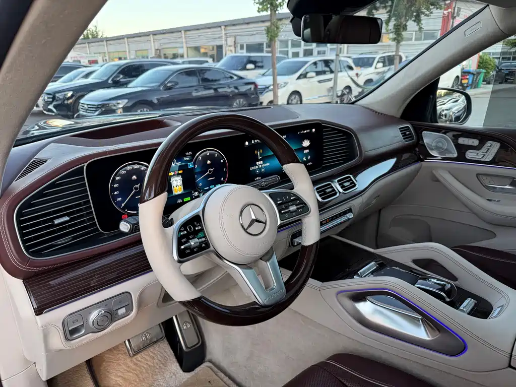 Mercedes-Benz GLS 2021 — фото 8