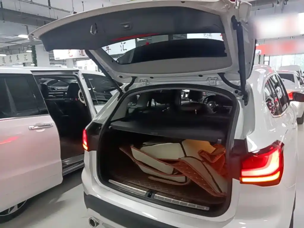 BMW X1 2020 — фото 12