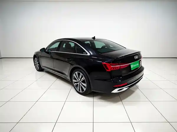 Audi A6L 2023
