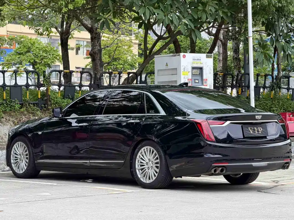 Cadillac CT6 2018 — фото 9