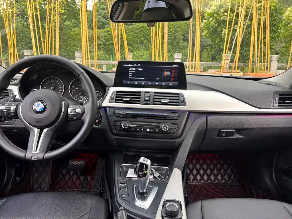 BMW 3 Series 2015 — фото 10