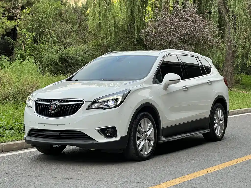 Buick Envision Plus 2018 — фото 1