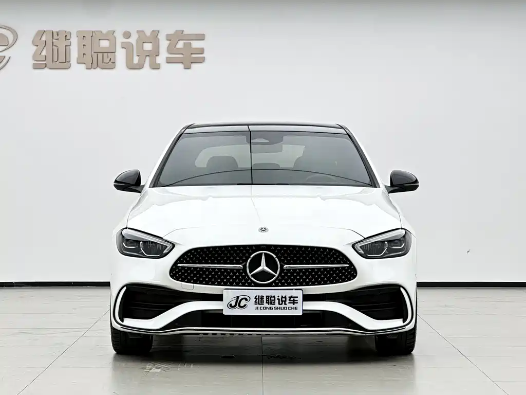 Mercedes-Benz C-Class 2022