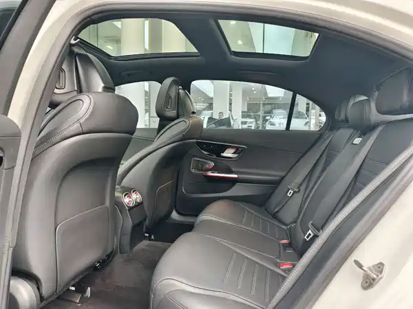 Mercedes-Benz C-Class 2022