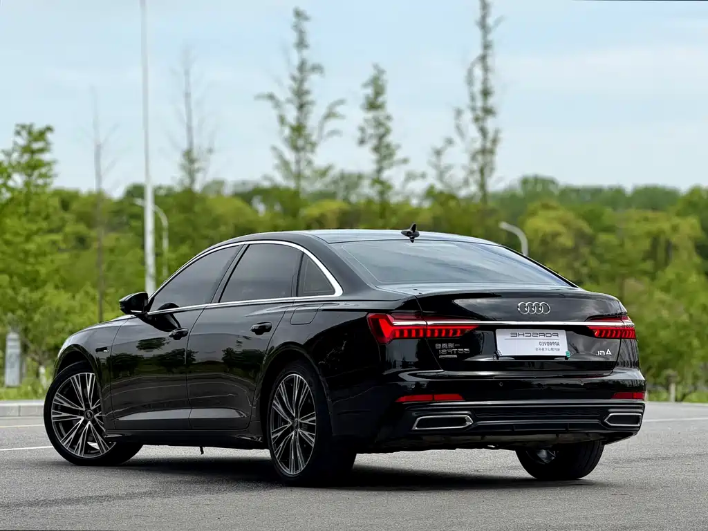 Audi A6L 2023