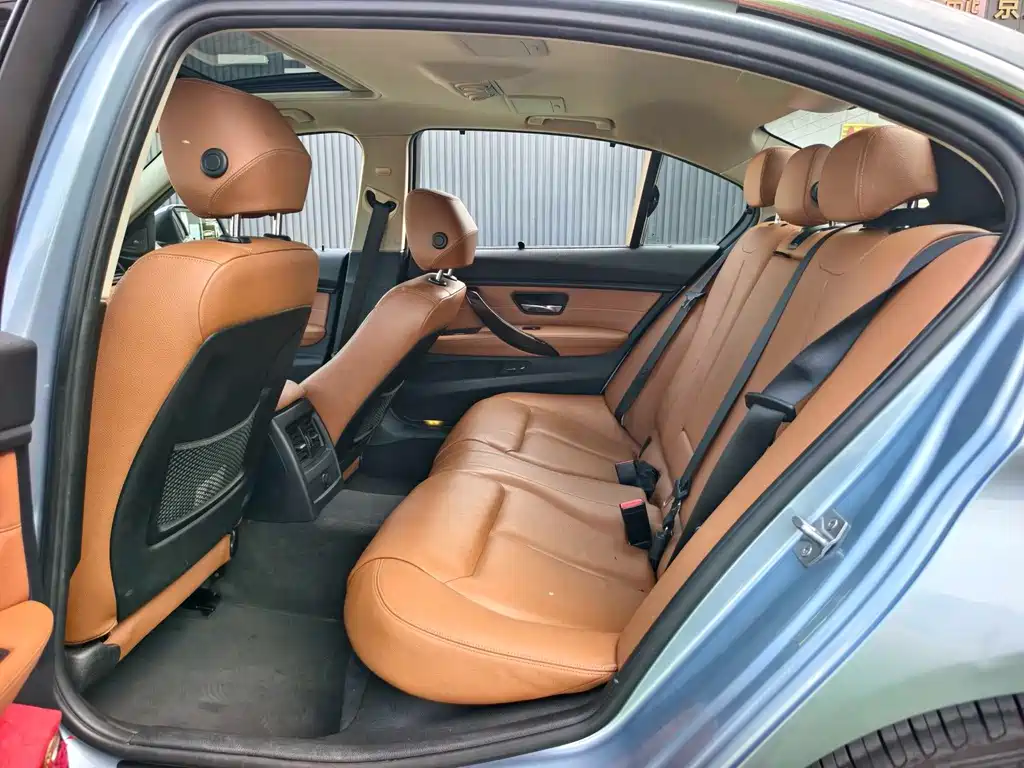 BMW 3 Series 2013 — фото 10