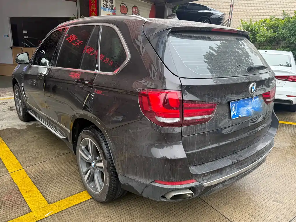 BMW X5 2018 — фото 2