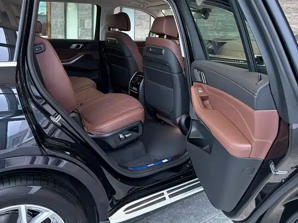 BMW X7 2024
