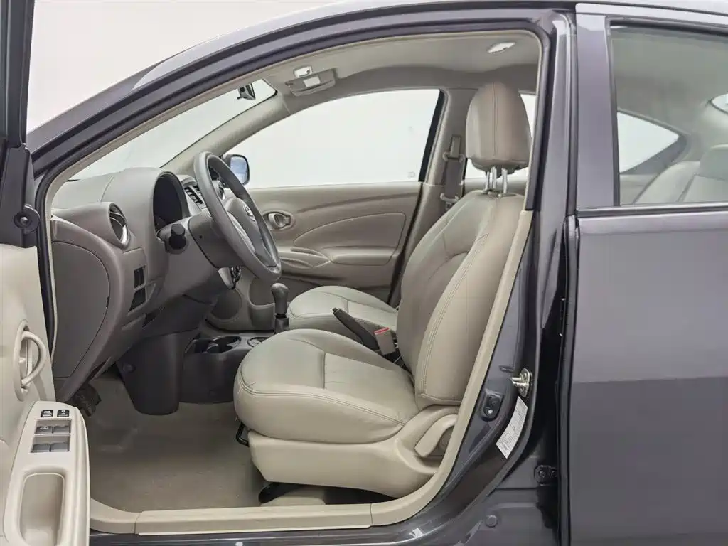 Nissan Sunny 2017 — фото 10
