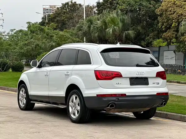 Audi Q7 2014
