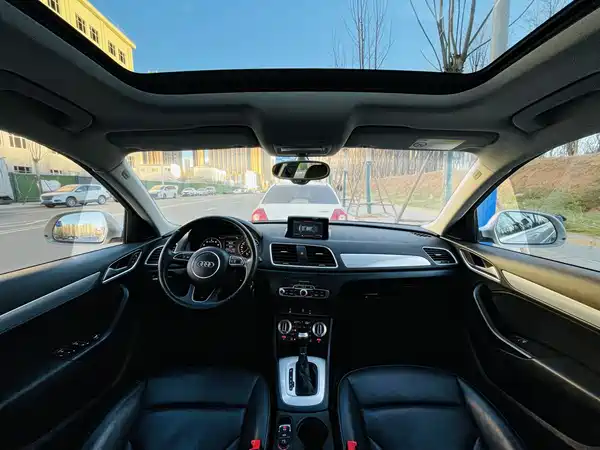 Audi Q3 2015