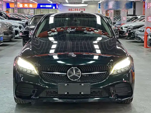 Mercedes-Benz C-Class 2021