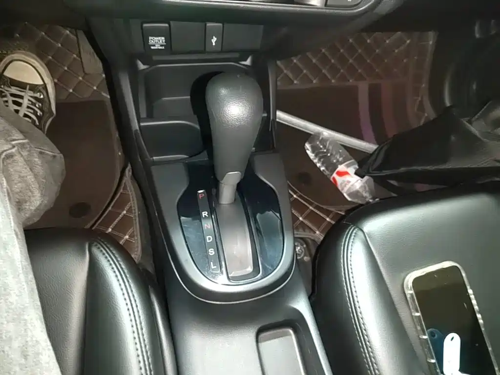 Honda Fit 2017 — фото 14