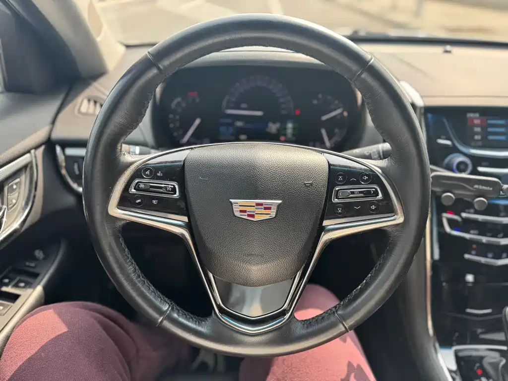 Cadillac ATS-L 2019 — фото 11