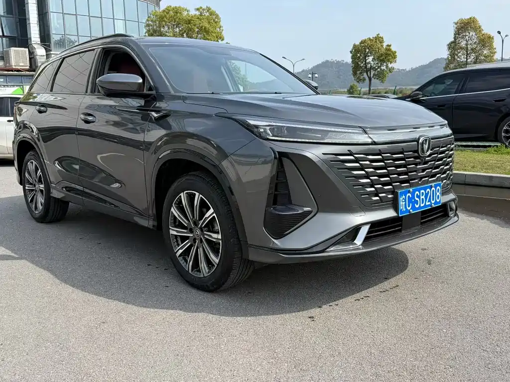 Changan CS75 PLUS 2024 — фото 3