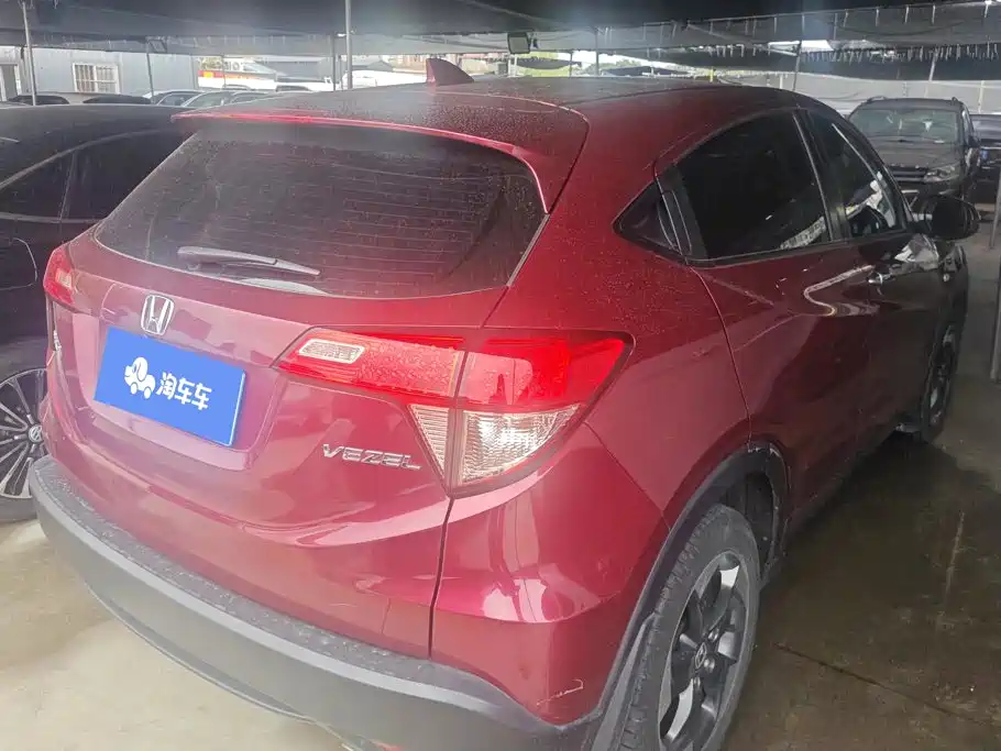 Honda Vezel 2016