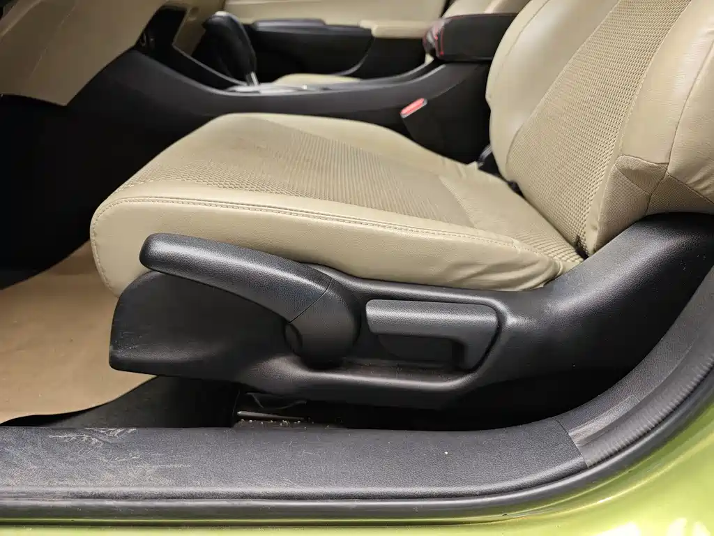 Honda Jade 2014 — фото 10
