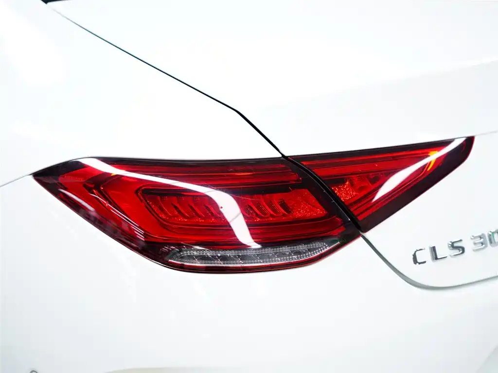 Mercedes-Benz CLS 2022 — фото 3