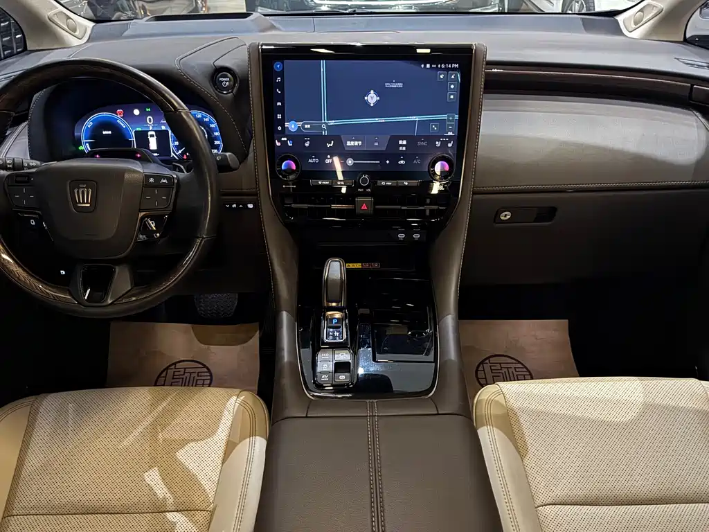 Toyota Vellfire 2023 — фото 4