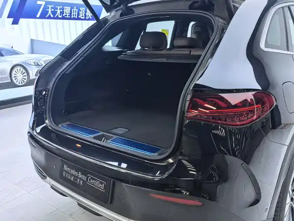Mercedes-Benz EQE SUV 2024