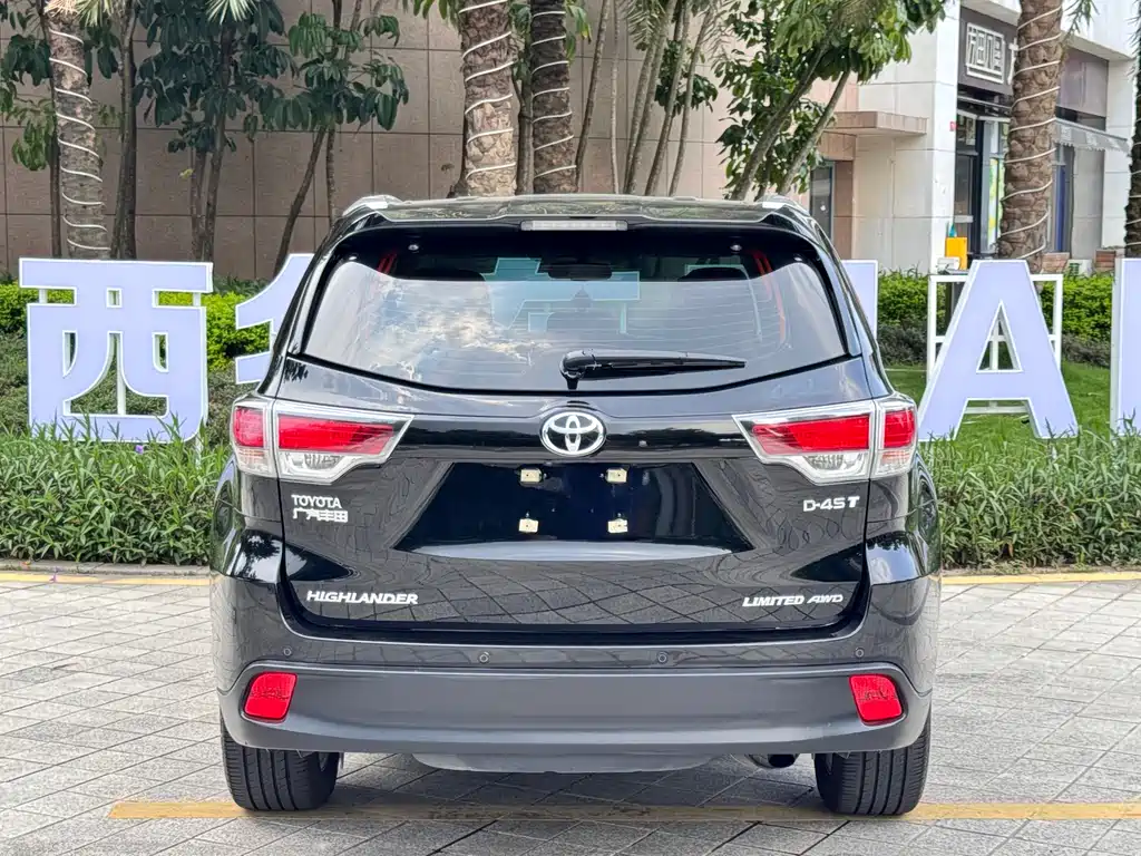 Toyota Highlander 2015 — фото 5