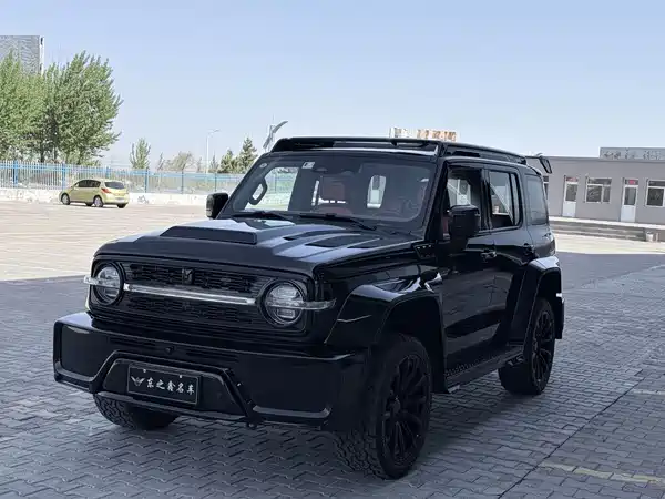 Tank 300 2023