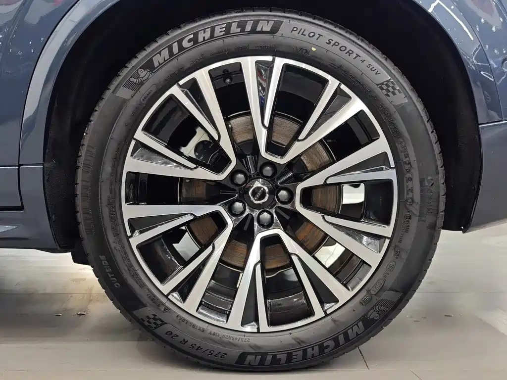 Volvo XC90 PHEV 2024 — фото 21