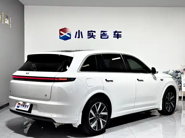 Li Auto L7 2023
