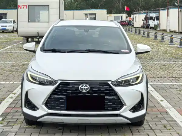 Toyota Yaris L 2022