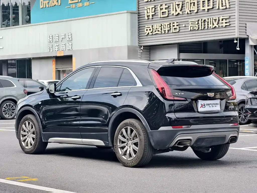 Cadillac XT4 2019 — фото 6