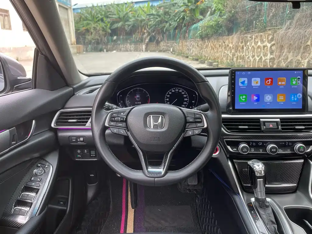 Honda Accord 2021 — фото 8
