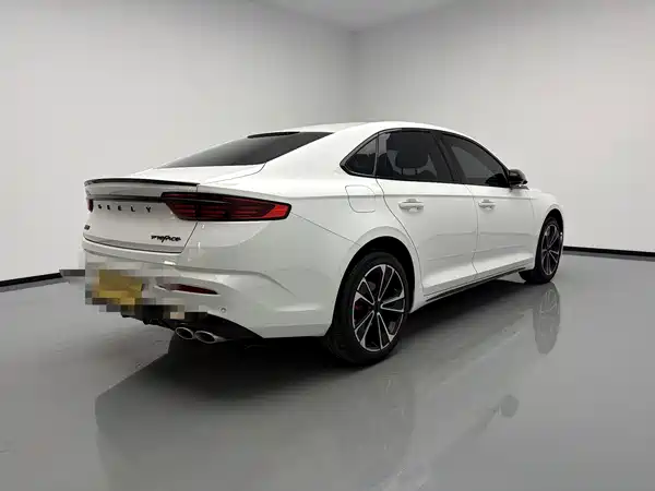 Geely Xingrui 2022