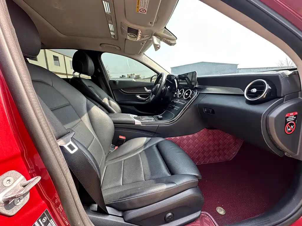 Mercedes-Benz C-Class 2019 — фото 7