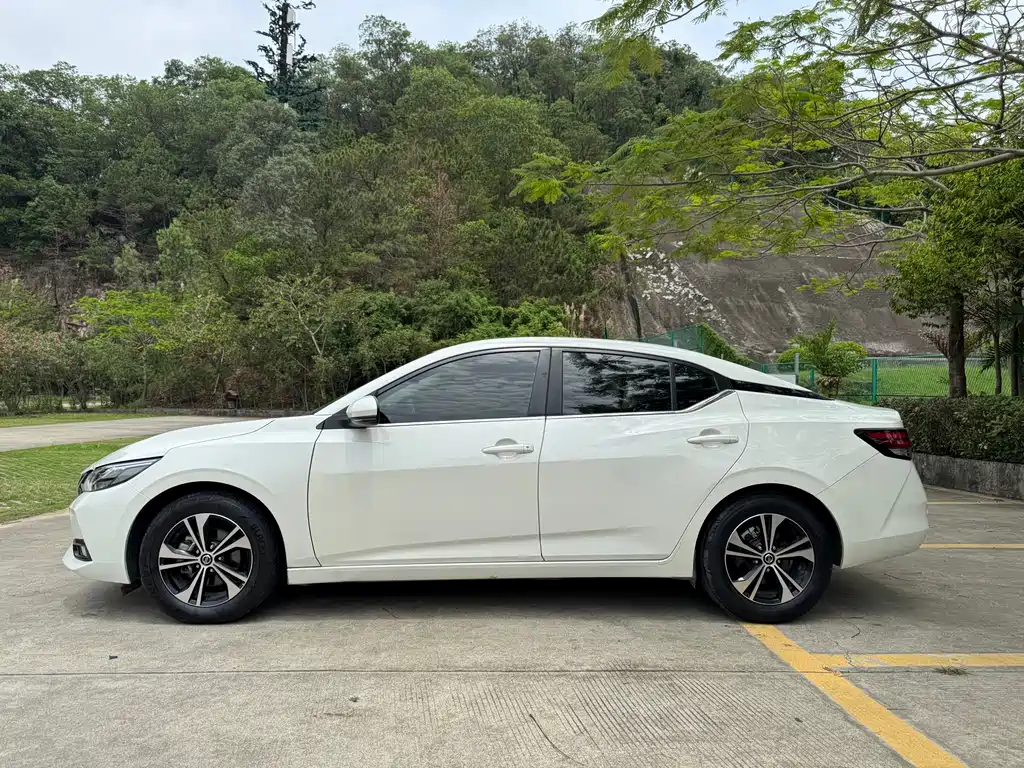 Nissan Sylphy 2022 — фото 4