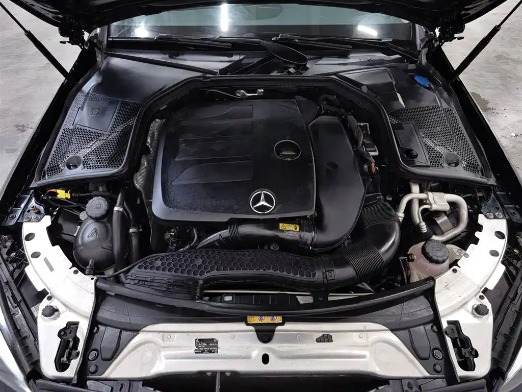 Mercedes-Benz C-Class 2019 — фото 6