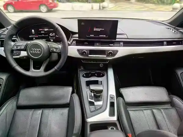Audi A4L 2022