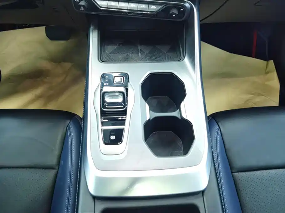 GAC Motor Trumpchi GS3 2023 — фото 16