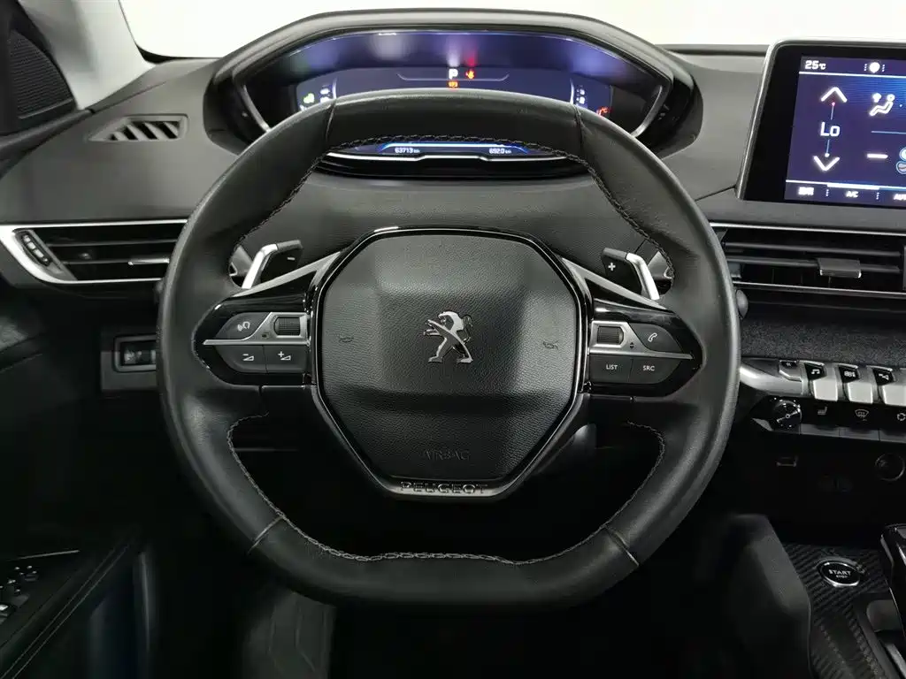 Peugeot 5008 2017 — фото 11