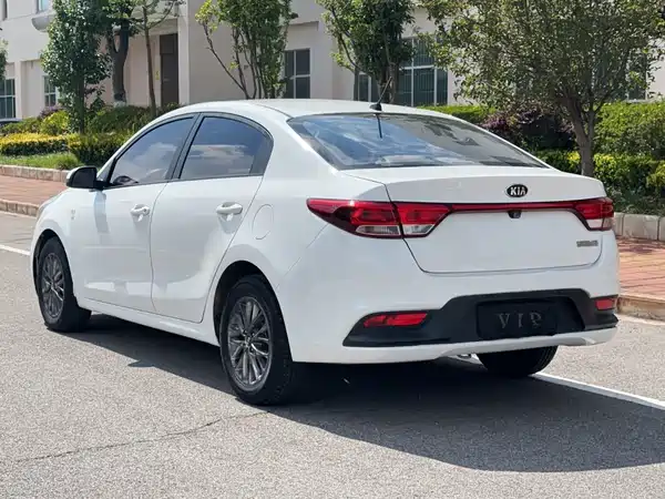 Kia K2 2017