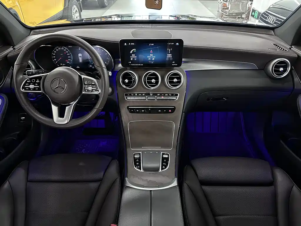 Mercedes-Benz GLC 2023 — фото 4