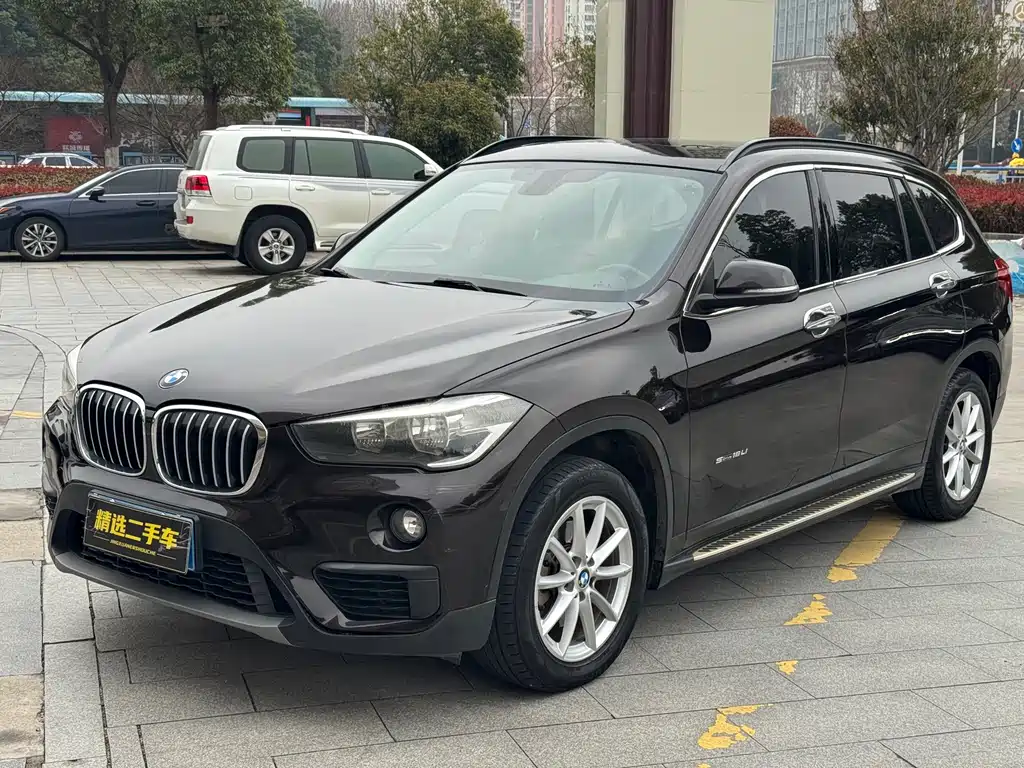BMW X1 2016 — фото 1