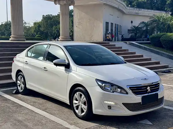 Peugeot 408 2014