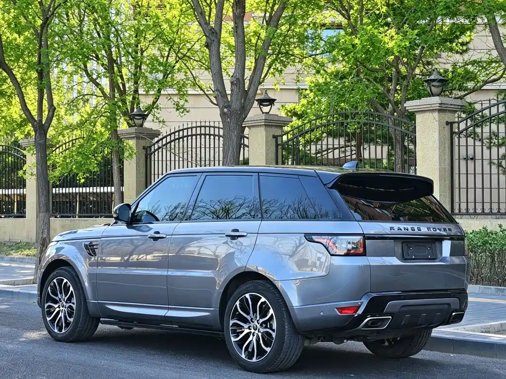 Land Rover Range Rover Sport 2021 — фото 3