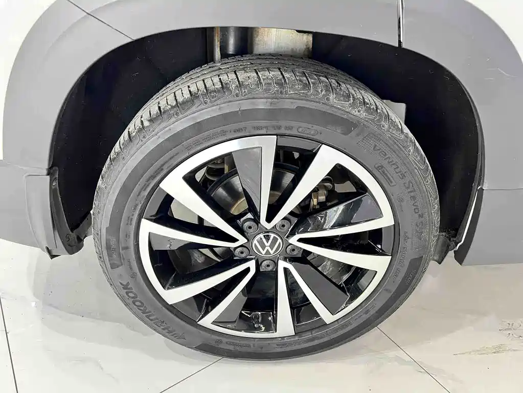 Volkswagen Tharu 2022 — фото 19