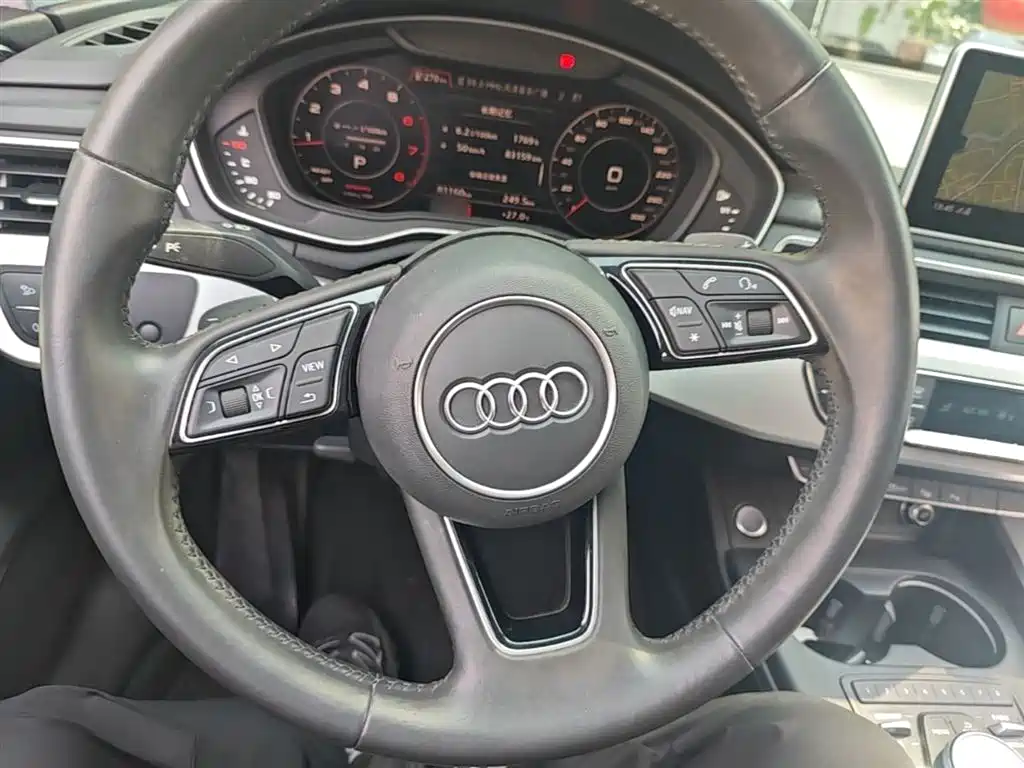 Audi A4L 2020 — фото 11