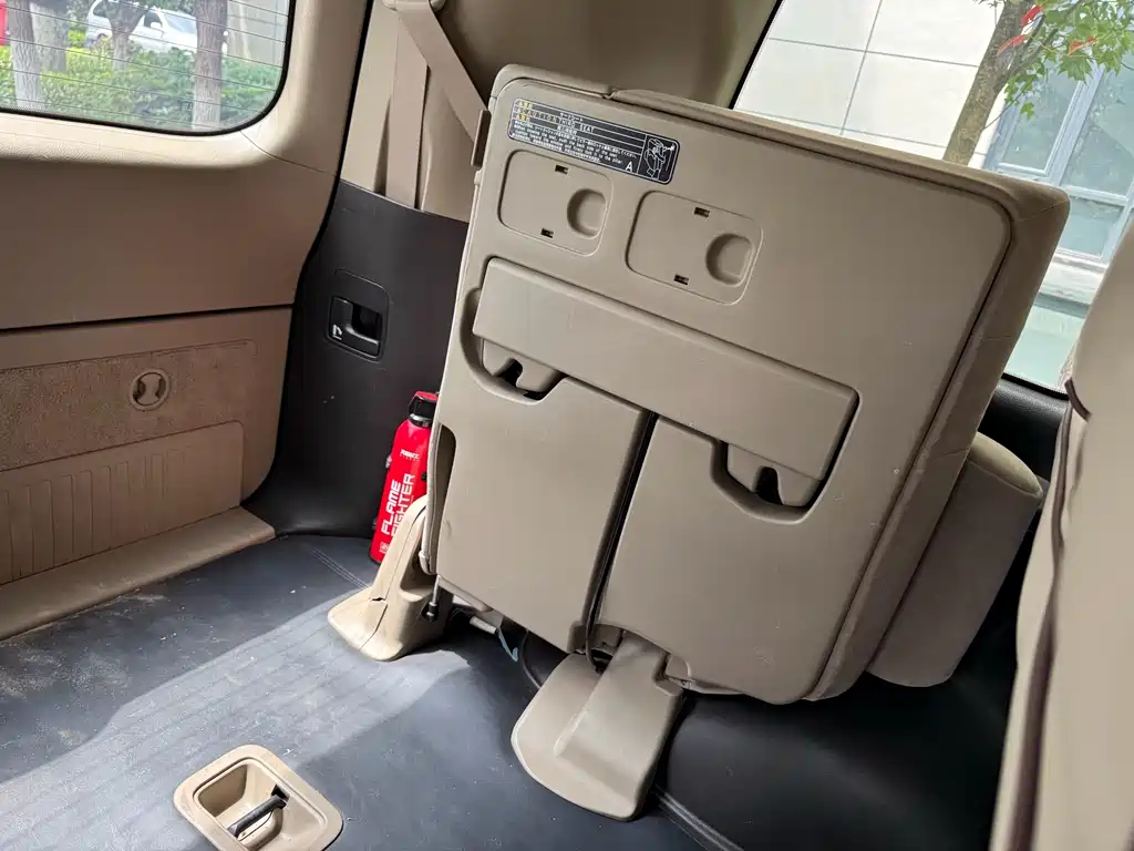 Toyota Land Cruiser 2010 — фото 20