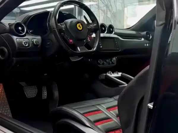 Ferrari FF 2015