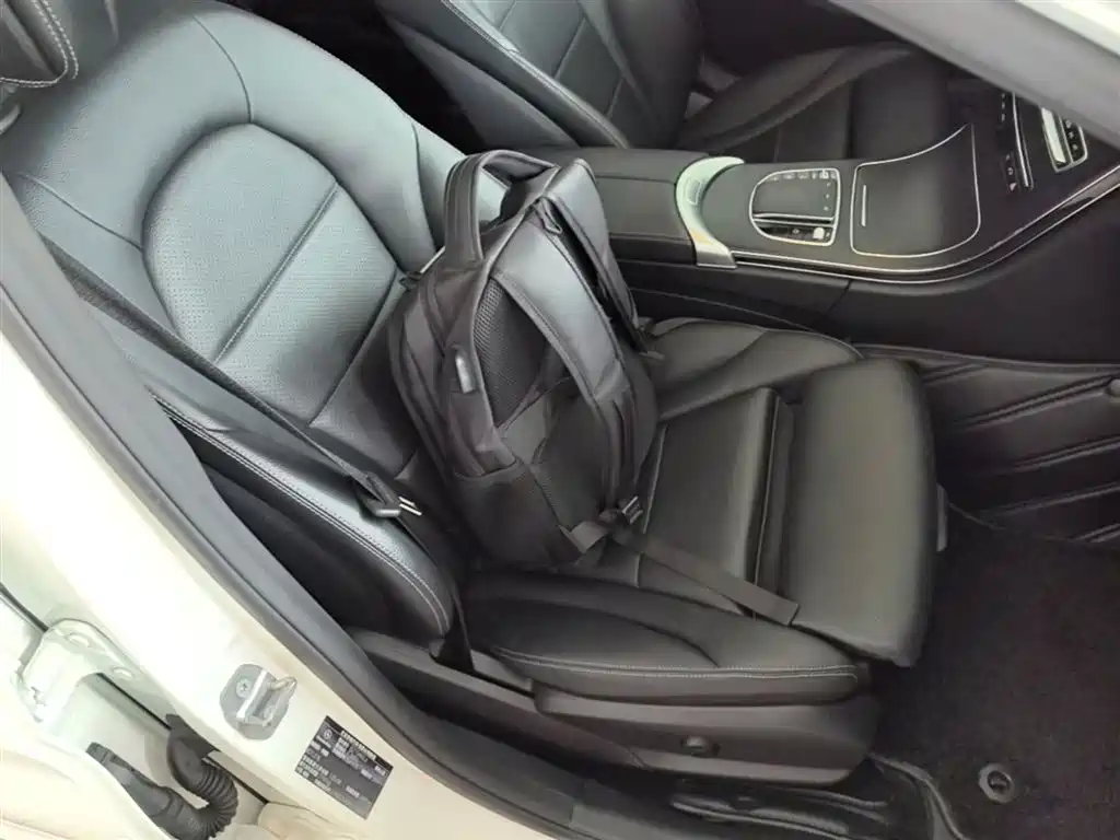 Mercedes-Benz C-Class 2020 — фото 25